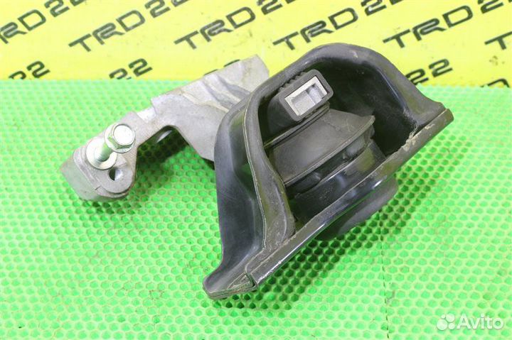 Подушка двигателя правая Nissan X-Trail TNT31