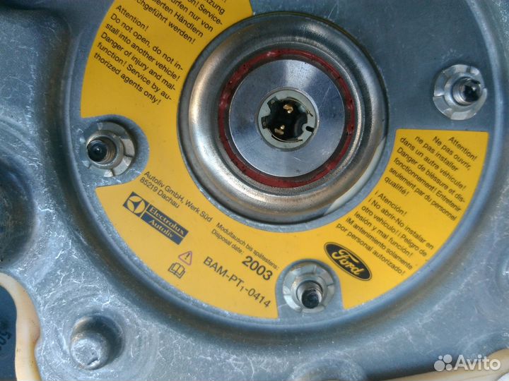 Подушка безопасности в руль Форд Мондео 1