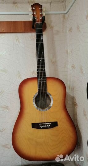 Акустическая гитара