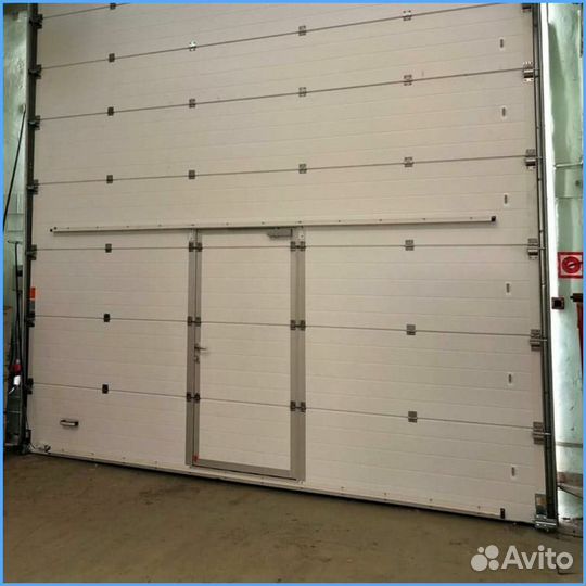 Гаражные ворота, секционные ворота DoorHan Alutech