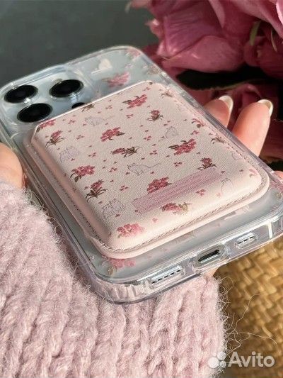 Чехол на iPhone 13