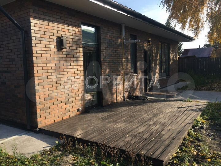 Дом 120 м² на участке 8 сот.