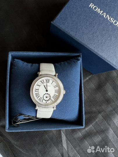 Часы romanson
