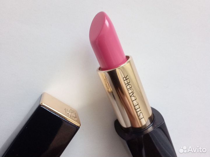 Помада estee lauder