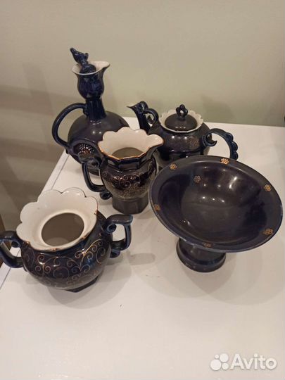 Посуда из синего фарфора