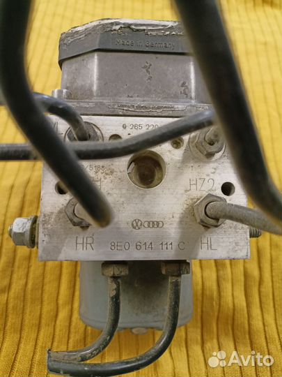Блок ABS 8E0614111C audi