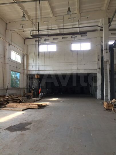 Производство, 1600 м²