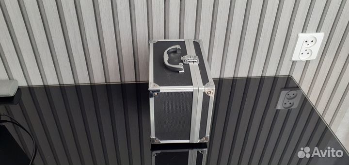 Чемодан для косметики