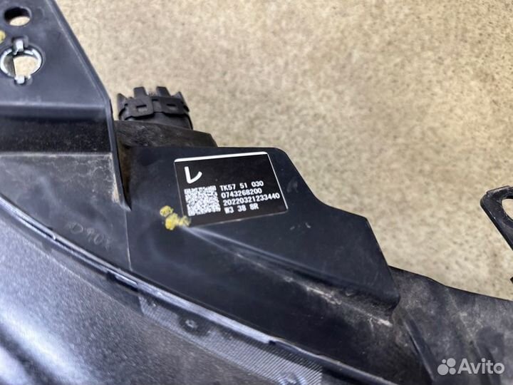 Фара Mazda CX-9 2021 правая