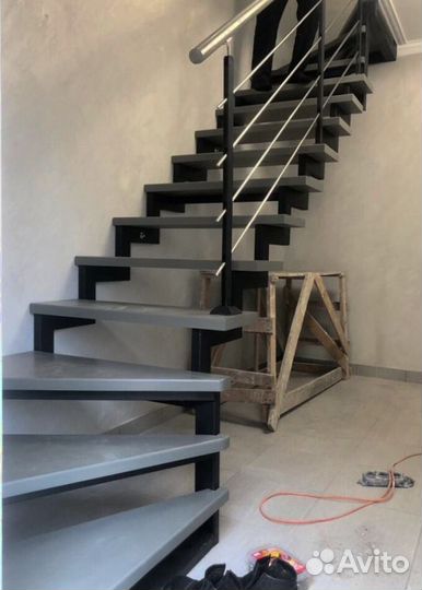 Лестница на монокосоуре