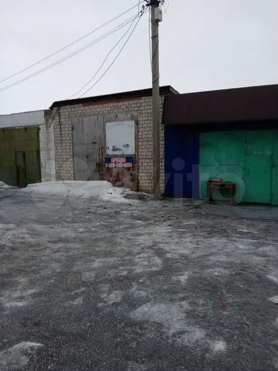 Гараж, > 30 м²
