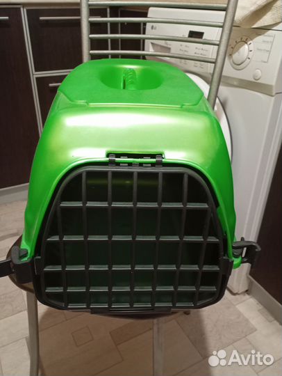 Переноска для кошек и собак пластиковая