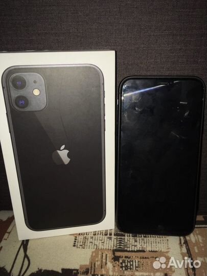 iPhone 11, 64 ГБ