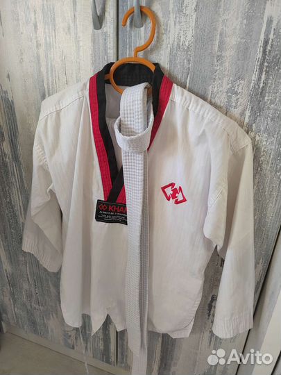 Костюм для тхэквондо