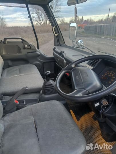 Самосвал Isuzu Forward (F-Series), 2003