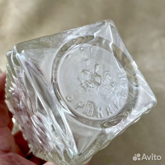 Флакон т-во Брокаръ для одеколона