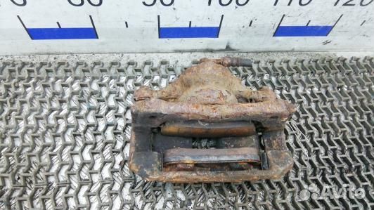 Суппорт тормозной передний правый honda CR-V 3 (KU