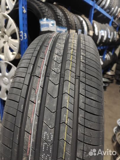 Zmax Zealion 235/55 R19