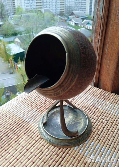 Пепельница,Хоккей на траве