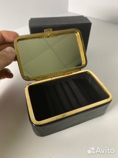 Маникюрный набор с косметичкой zinger MS-1207-301G