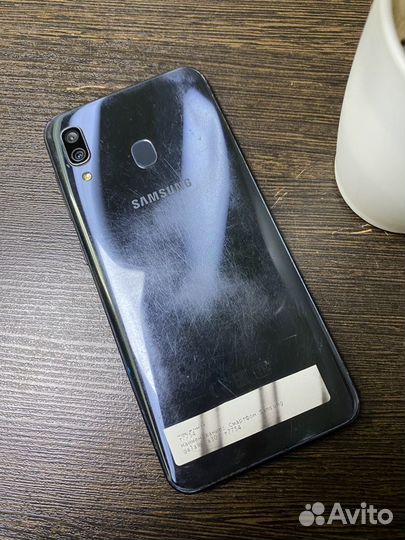 Samsung Galaxy A30, 3/32 ГБ