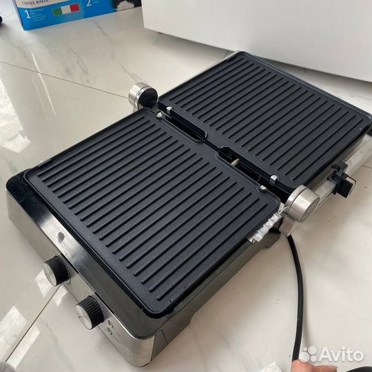 Электрогриль новый мощный вафельница