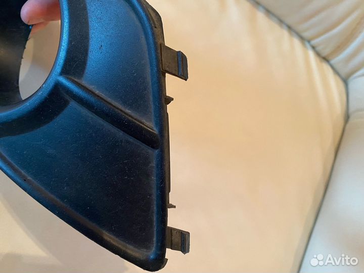 Накладка противотуманной фары Toyota Corolla 120