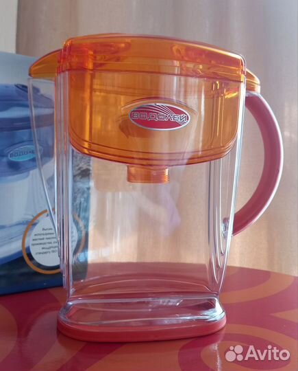 Фильтр-кувшин для очистки и минерализации воды