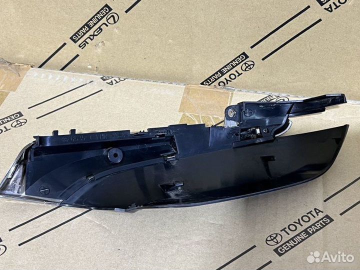 Накладка зеркала правая Lexus Rx 4 2015-2019