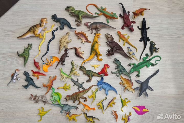 Динозавры коробкой