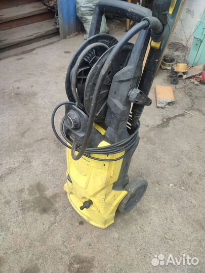 Мойка высокого давления karcher
