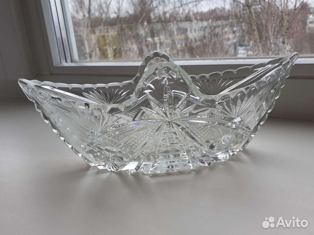 Хрустальная ваза