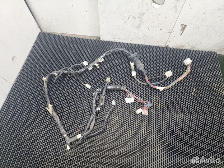 Проводка двери передняя левая Great Wall Safe