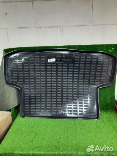 Коврик в багажник Шевроле Авео Седан