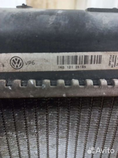 Радиатор охлаждения Skoda Octavia A5