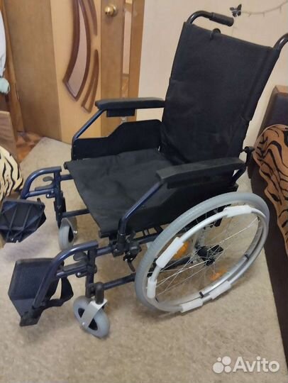 Инв. коляска бу, памперсы, пеленки одноразовые