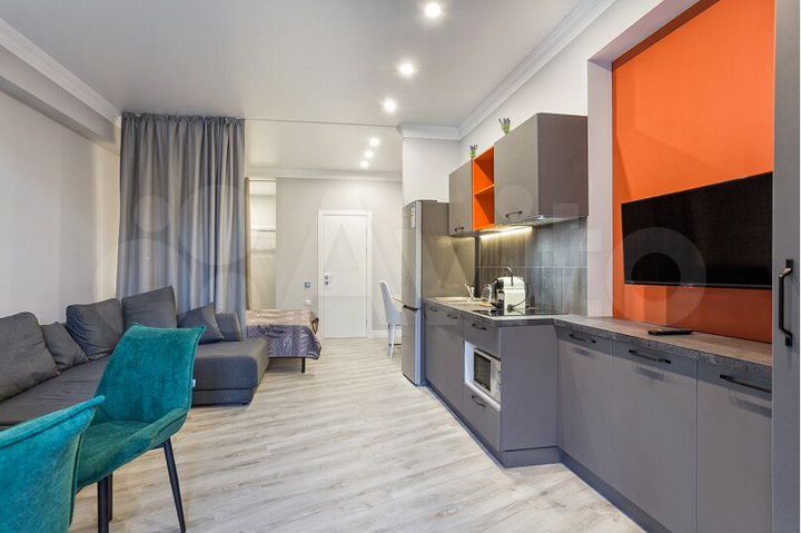 Квартира-студия, 38 м², 1/3 эт.