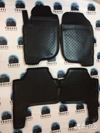 Ковры салонные для Mitsubishi Pajero Sport