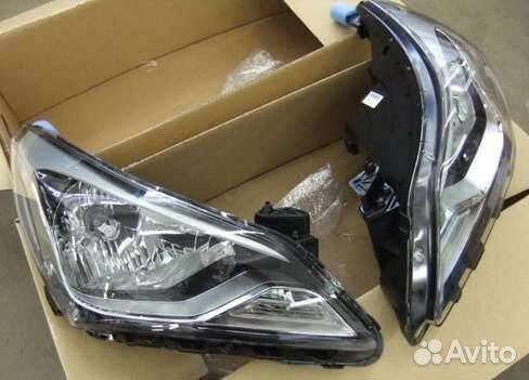 Фара на hyundai solaris под Эл.коректор левая