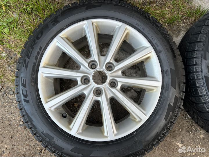 R16 Pirelli Ice Zero FR 205/55, PCD 5x108 DIA 63.4