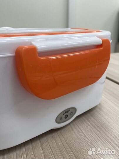 Контейнер для еды с подогревом