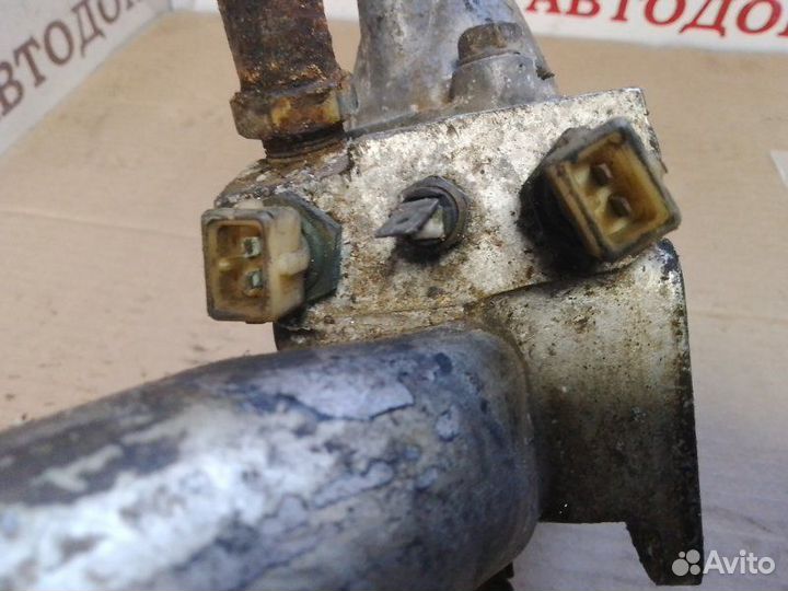 Корпус термостата Ford Maverick 2.7TD 1994