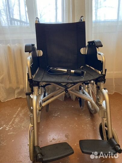 Коляска инвалидная