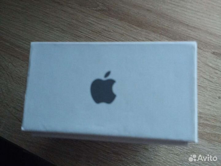 Коробка от телефона iPhone 6s