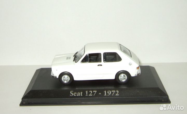 Сеат Seat 127 1972 IXO Altaya 1:43