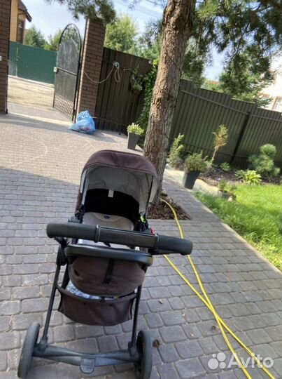 Коляска Chicco Urban Plus