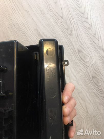 Заглушка аудиосистемы Лада Веста