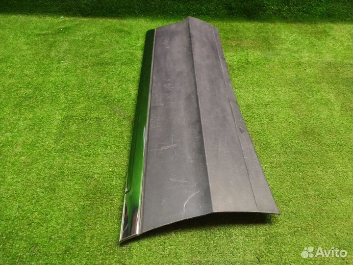 Молдинг/накладка двери задней правой Volkswagen Tiguan