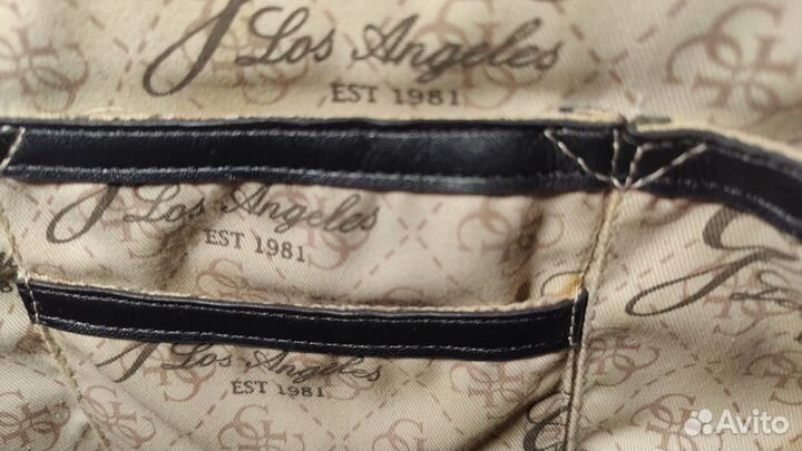 Кожаная сумка Guess