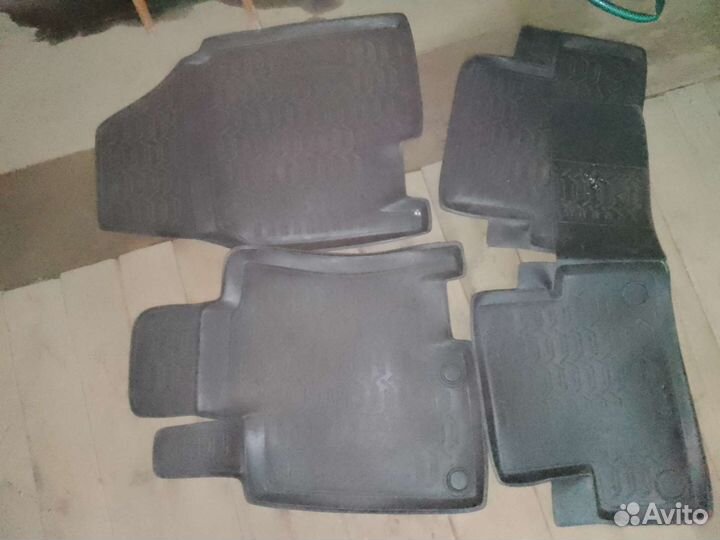 Коврики в салон от Nissan qashqai